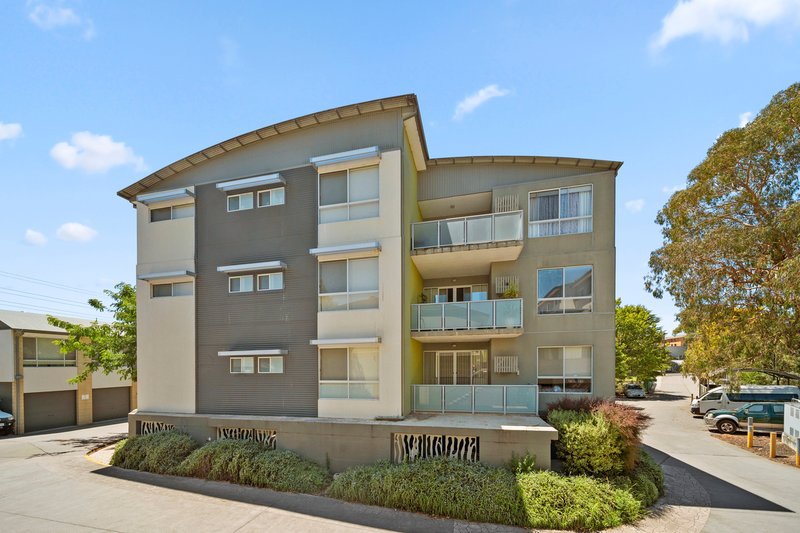 Photo - 62/3 Young Street, Crestwood NSW 2620 - Image 2