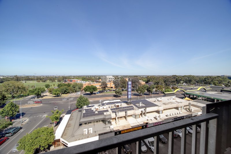 Photo - 623/304 Waymouth Street, Adelaide SA 5000 - Image 2