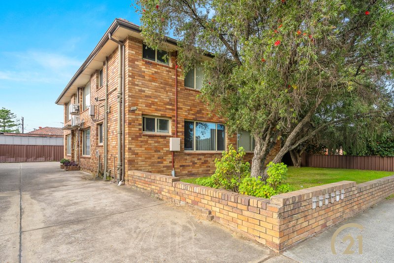 Photo - 6/235 The Horsley Drive, Fairfield East NSW 2165 - Image 1