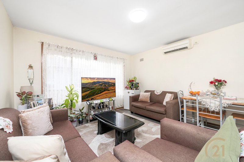 Photo - 6/235 The Horsley Drive, Fairfield East NSW 2165 - Image 2