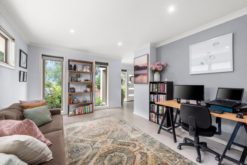 Photo - 6/24 Bayswater Road, Croydon VIC 3136 - Image 3