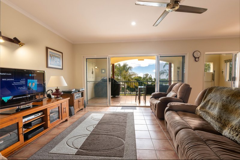 Photo - 6/24 Island Drive, Cannonvale QLD 4802 - Image 15