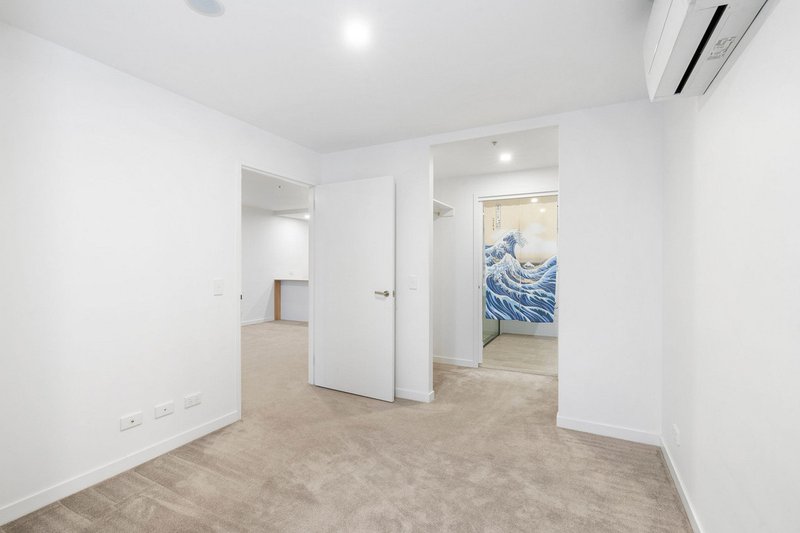 Photo - 624/1 Elouera Street, Braddon ACT 2612 - Image 5