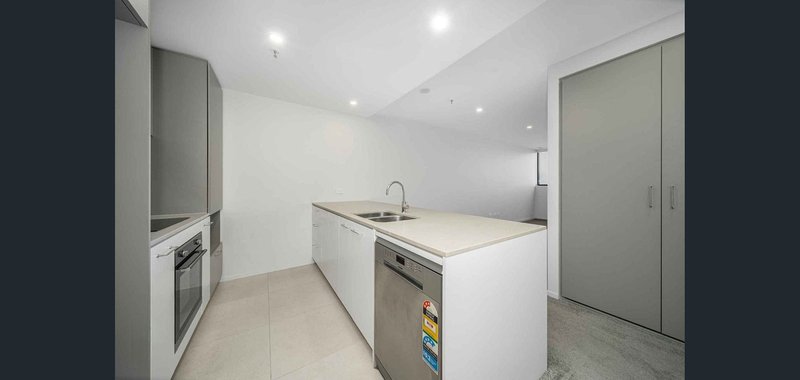 Photo - 624/335 Anketell Street, Greenway ACT 2900 - Image 5