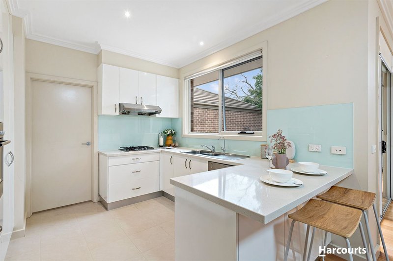 Photo - 6/245 Lawrence Road, Mount Waverley VIC 3149 - Image 5