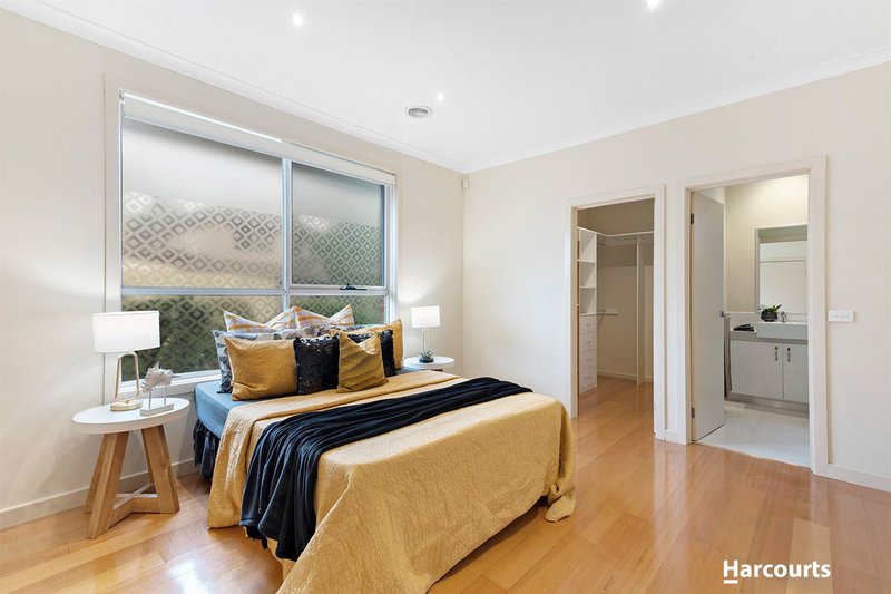 Photo - 6/245 Lawrence Road, Mount Waverley VIC 3149 - Image 6