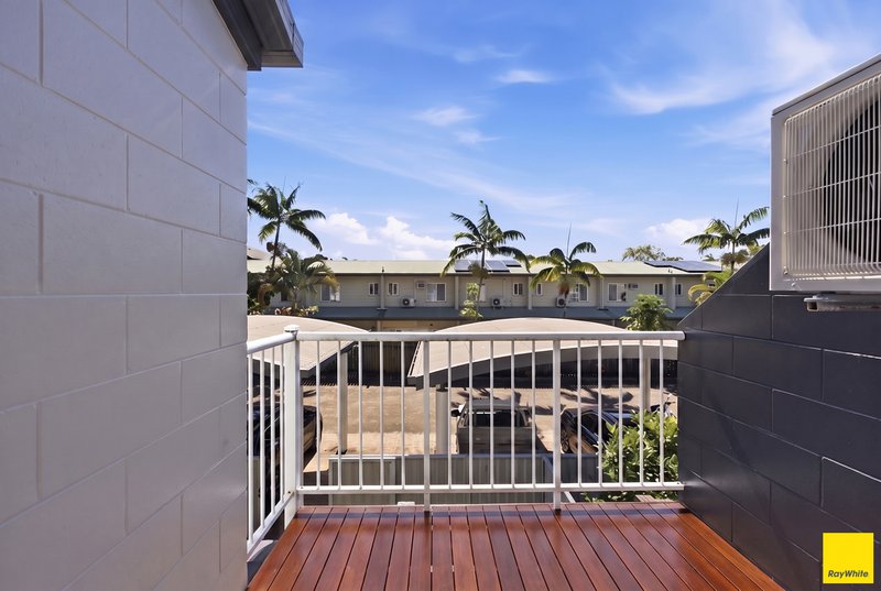 Photo - 6/25-27 Fairweather Street, Yorkeys Knob QLD 4878 - Image 5