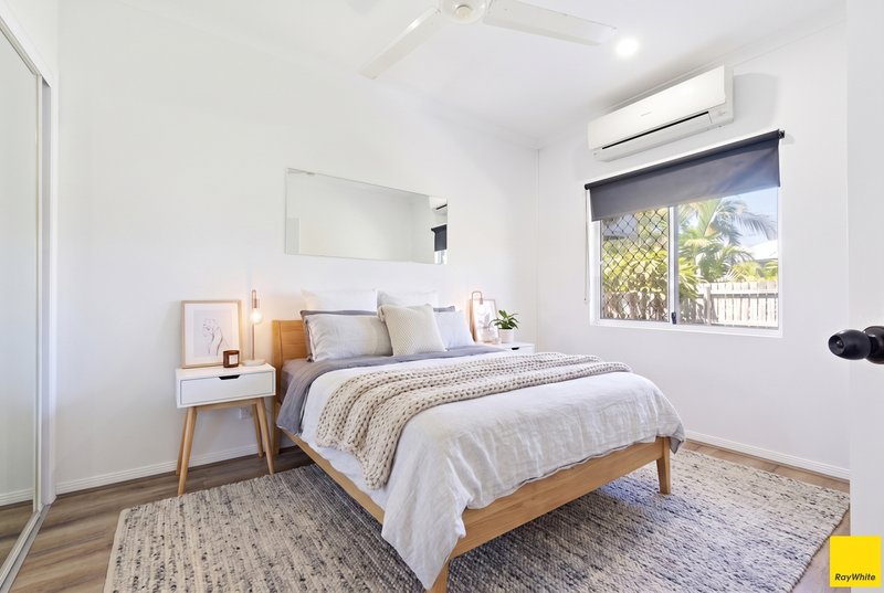 Photo - 6/25-27 Fairweather Street, Yorkeys Knob QLD 4878 - Image 7