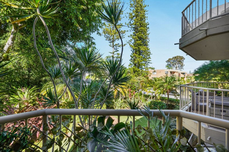 Photo - 6/25 Brighton Street, Biggera Waters QLD 4216 - Image 18