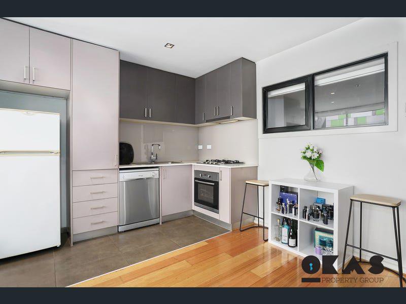 Photo - 6/25 Byron Street, North Melbourne VIC 3051 - Image 4