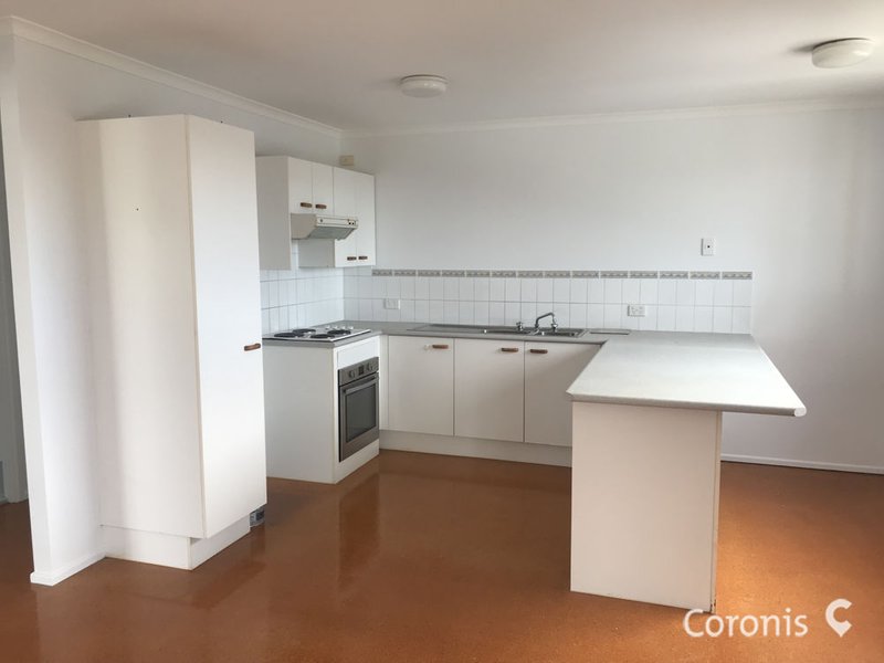 Photo - 6/25 Saltair Street, Kings Beach QLD 4551 - Image 5