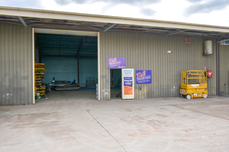 Photo - 6/25 Upfold Street, Bathurst NSW 2795 - Image 4