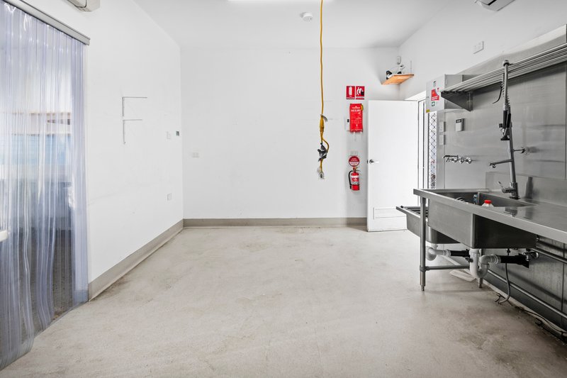 Photo - 6/2527 Gold Coast Highway, Mermaid Beach QLD 4218 - Image 6