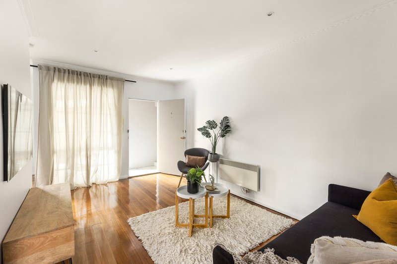 Photo - 6/26 Mitchell Street, Brunswick VIC 3056 - Image 6