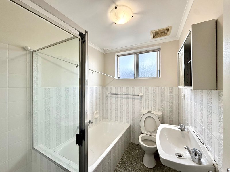 Photo - 6/26 Rowe Street, Eastwood NSW 2122 - Image 6