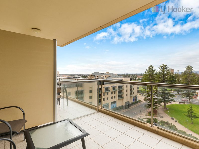 Photo - 626/16 Holdfast Promenade, Glenelg SA 5045 - Image 6