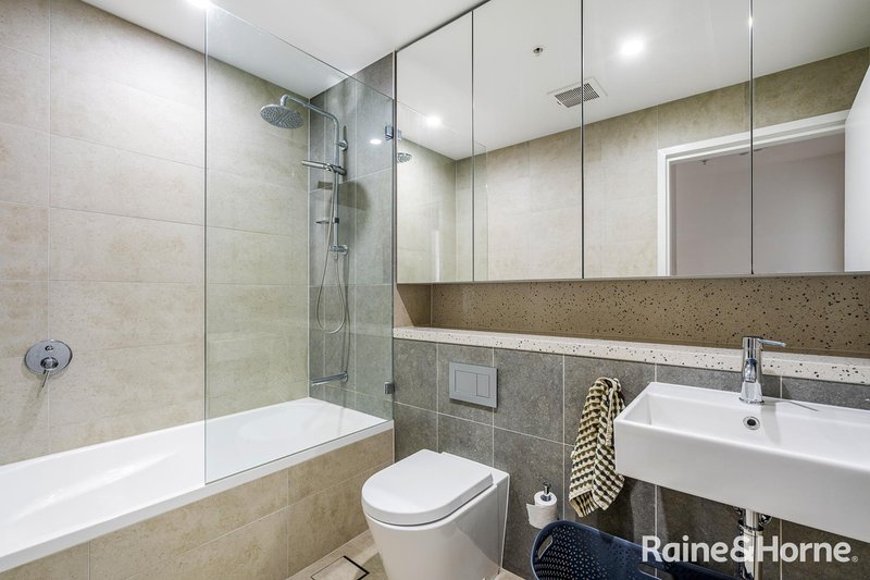 Photo - 626/32 Civic Way, Rouse Hill NSW 2155 - Image 4