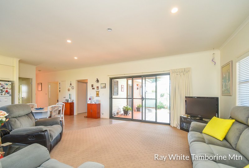 Photo - 6/27-29 Capo Lane, Tamborine Mountain QLD 4272 - Image 12