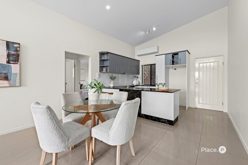 Photo - 6/27 Brinawa Street, Camp Hill QLD 4152 - Image 10