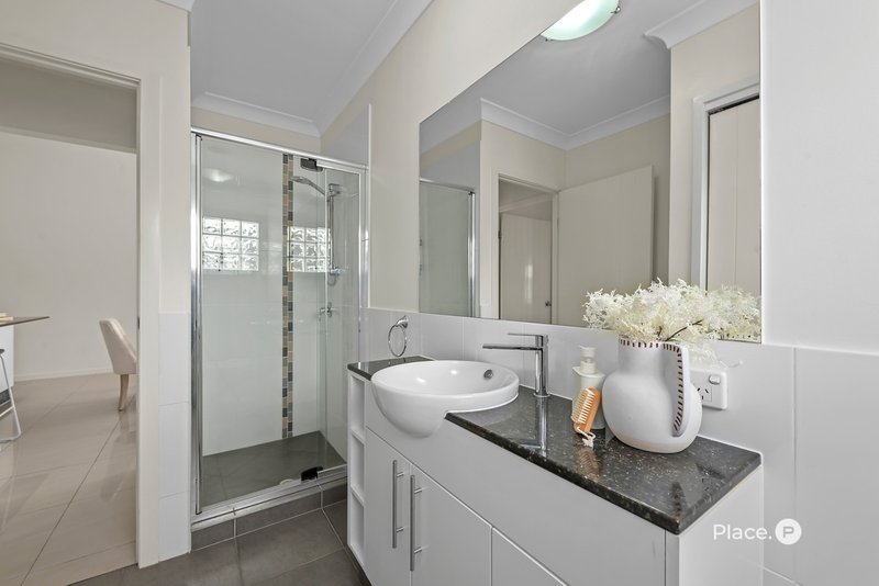 Photo - 6/27 Brinawa Street, Camp Hill QLD 4152 - Image 13
