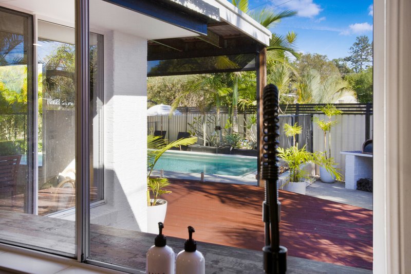Photo - 627 David Low Way, Pacific Paradise QLD 4564 - Image 5