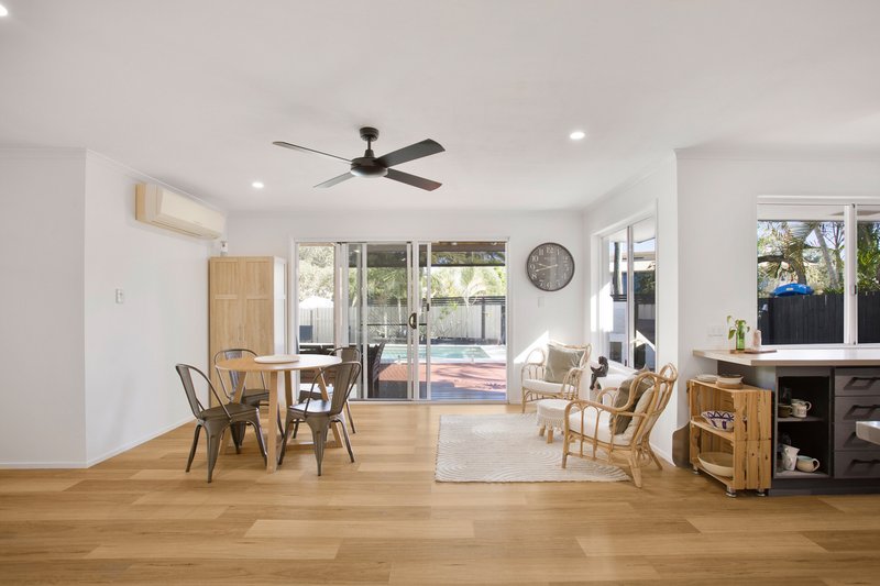 Photo - 627 David Low Way, Pacific Paradise QLD 4564 - Image 7