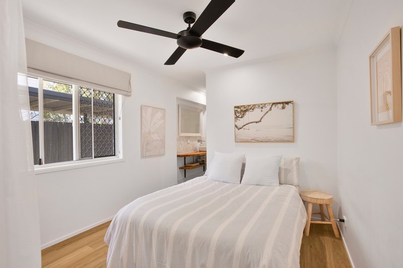 Photo - 627 David Low Way, Pacific Paradise QLD 4564 - Image 9