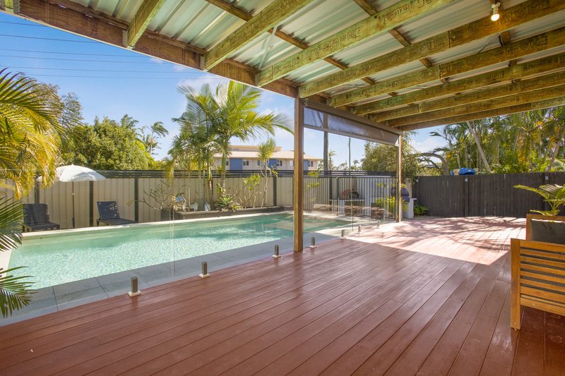 Photo - 627 David Low Way, Pacific Paradise QLD 4564 - Image 16