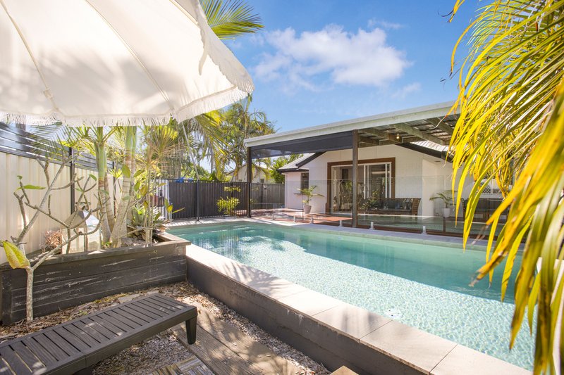 Photo - 627 David Low Way, Pacific Paradise QLD 4564 - Image 19
