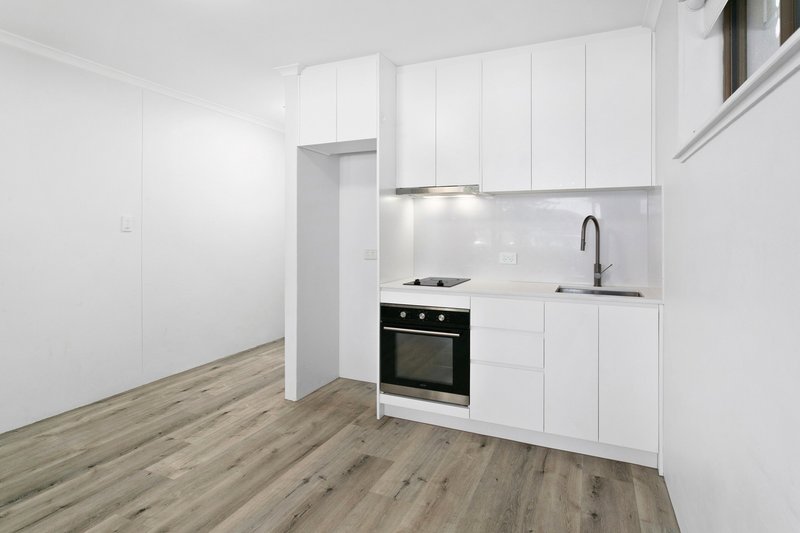 Photo - 6/27 East Esplanade, Manly NSW 2095 - Image 3