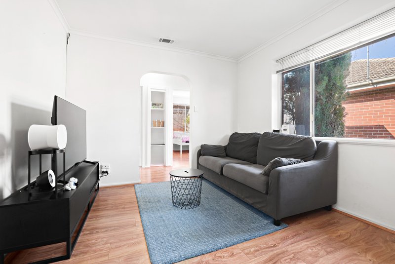 Photo - 6/27 Gladwyn Avenue, Bentleigh East VIC 3165 - Image 2