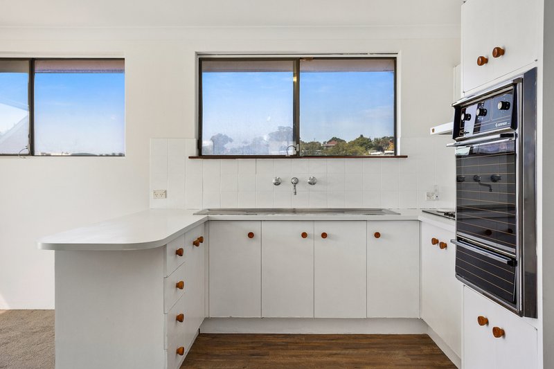 Photo - 6/27 Osborne Street, Wollongong NSW 2500 - Image 4