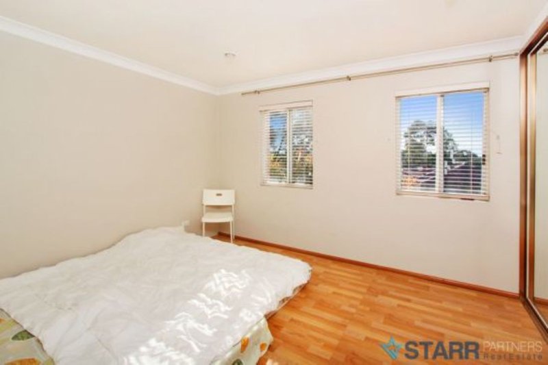 Photo - 6/27 Windsor Road, Merrylands NSW 2160 - Image 5