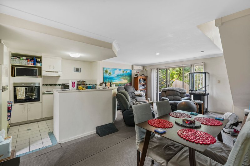 Photo - 62/75 Brown Street, Labrador QLD 4215 - Image 5