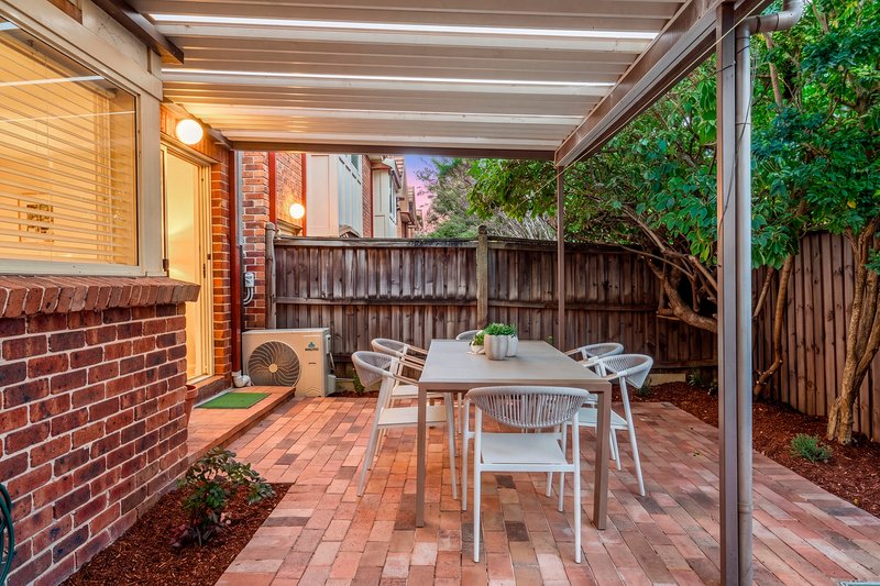 Photo - 6/28-30 Castle Street, Castle Hill NSW 2154 - Image 23