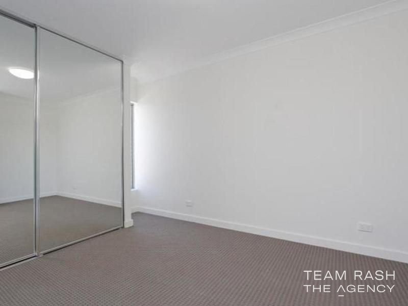 Photo - 6/28 Bent Street, Cannington WA 6107 - Image 5