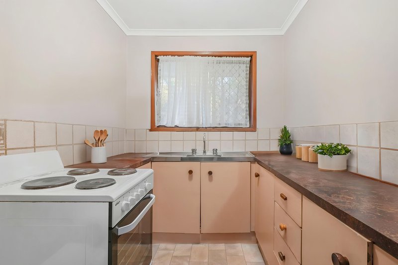 Photo - 6/28 Defiance Road, Logan Central QLD 4114 - Image 4