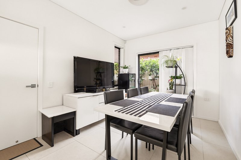 Photo - 6/28 Eldon Street, Riverwood NSW 2210 - Image 4