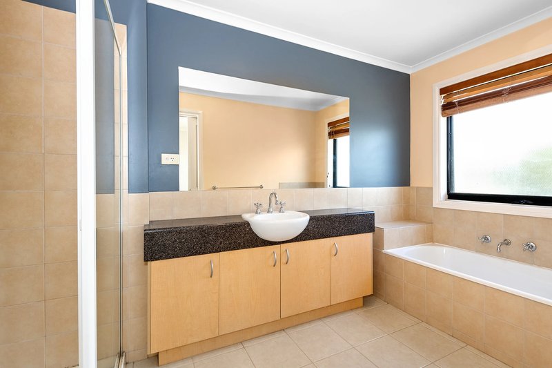 Photo - 6/284-285 Nepean Highway, Seaford VIC 3198 - Image 6