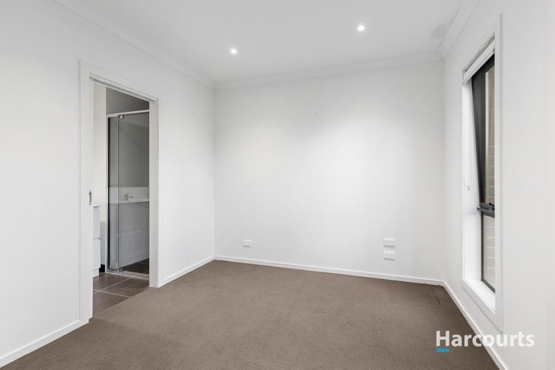 Photo - 6/29 Stamford Crescent, Rowville VIC 3178 - Image 6