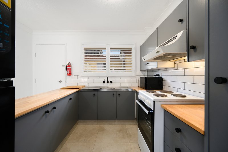 Photo - 6/29 White Street, Southport QLD 4215 - Image 6