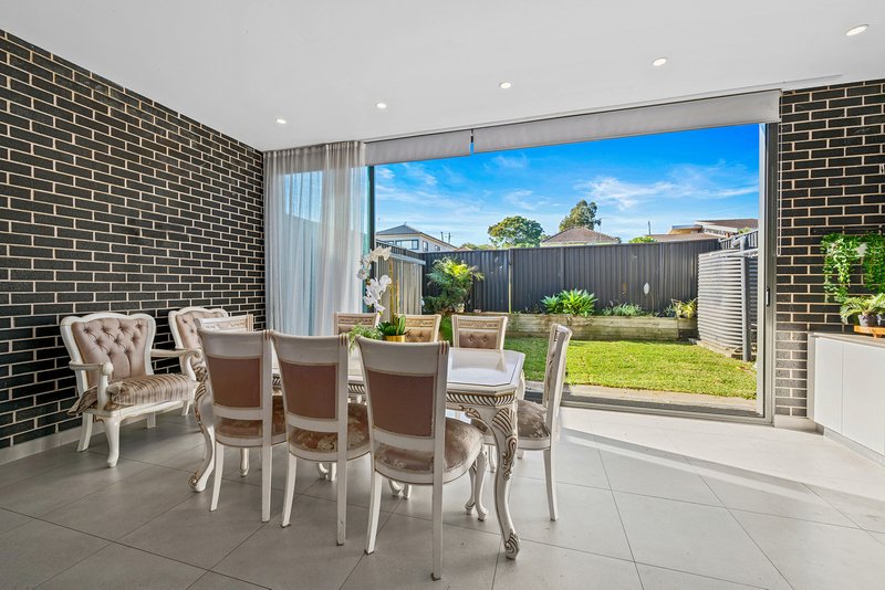 Photo - 62A Gordon Road, Auburn NSW 2144 - Image 3