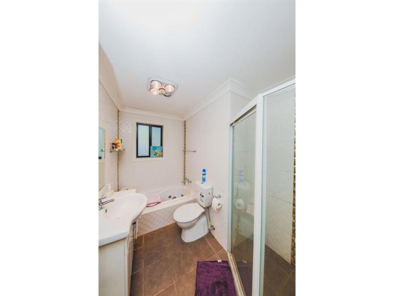 Photo - 62A Hammers Road, Northmead NSW 2152 - Image 9