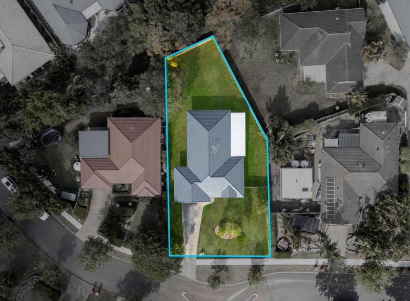 Photo - 62A Lagoon Crescent, Bellbowrie QLD 4070 - Image 25