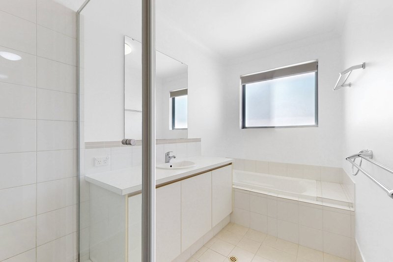 Photo - 62a Rutland Avenue, Lathlain WA 6100 - Image 7