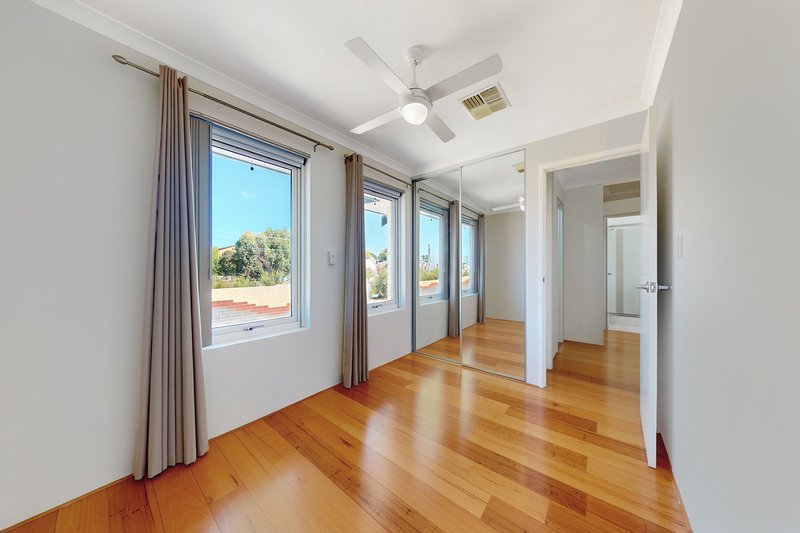 Photo - 62a Rutland Avenue, Lathlain WA 6100 - Image 9