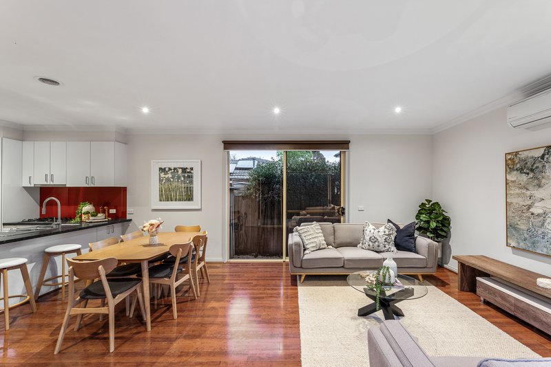 Photo - 62A Stevens Road, Forest Hill VIC 3131 - Image 4