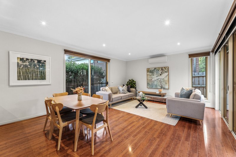 Photo - 62A Stevens Road, Forest Hill VIC 3131 - Image 6
