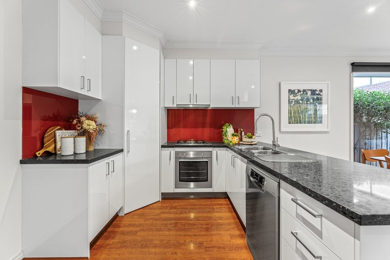 Photo - 62A Stevens Road, Forest Hill VIC 3131 - Image 8
