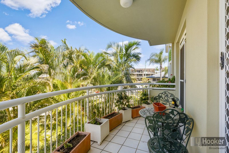 Photo - 6/3-5 Vernia Place, Biggera Waters QLD 4216 - Image 17